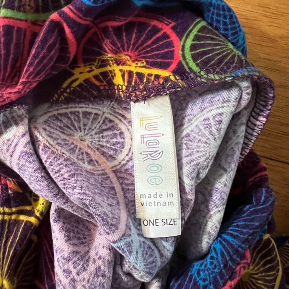 LuLaRoe One Size Leggings - Picture 3 of 3